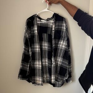 Old Navy Black and White Checkered Shirt